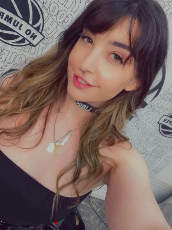 Aus Sarah