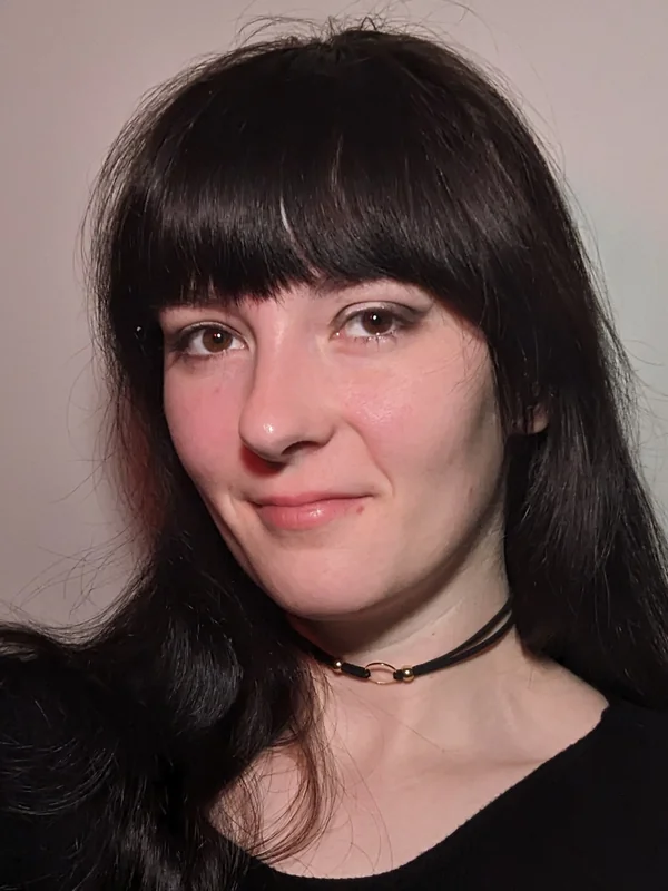 Amelia Ivory