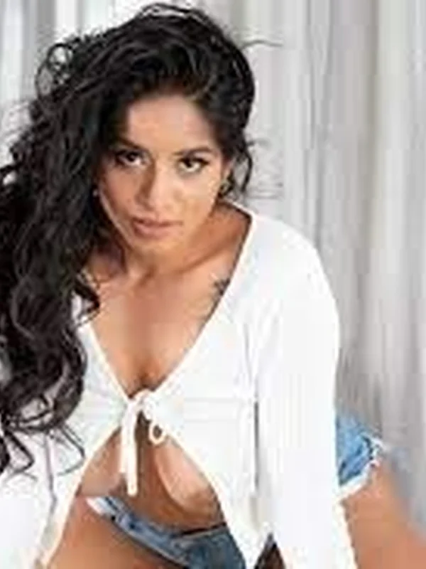 🔥🔥Ⓐⓜⓨ🔥🔥  CUSTOM QUEEN 🔥💥