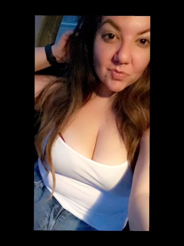 Miss Angela Mae