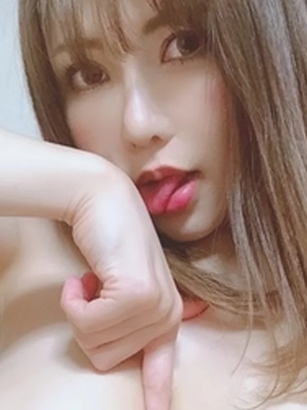 沖田杏梨 Anri Okita