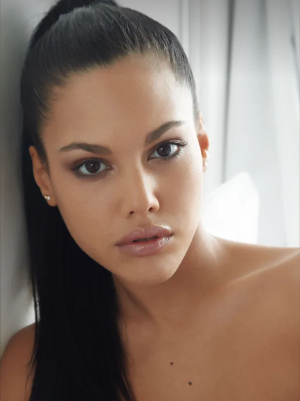 Apolonia Lapiedra free