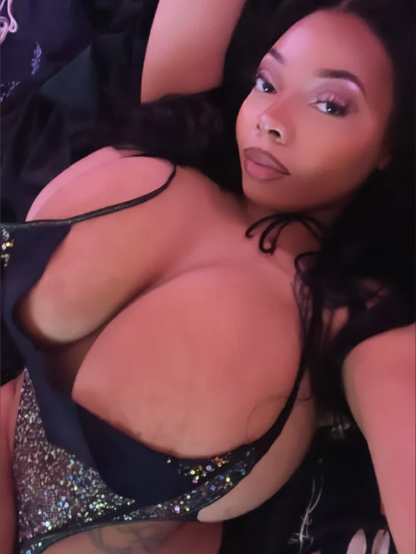 La Reina (BADGIRL_TAMI)