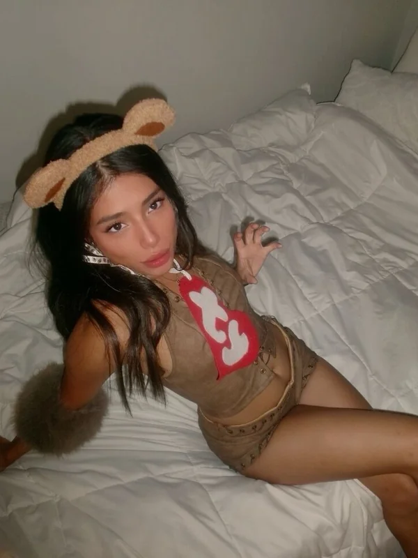 Bella Khalifa