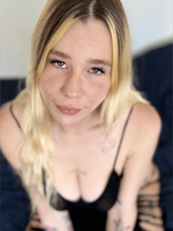 Bellehaze ⛓️🏳️‍⚧️ #1 FRENCH TRANS