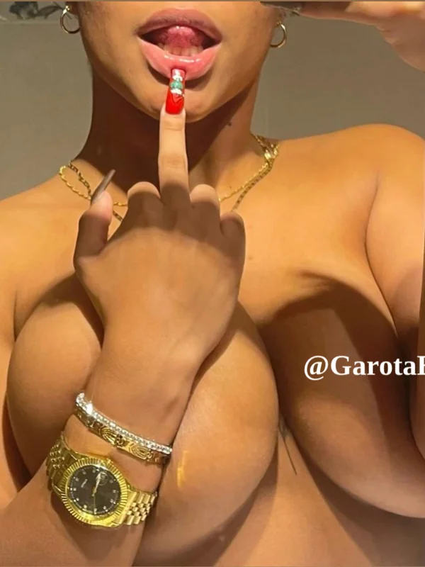 Garota 🇧🇷🇪🇸