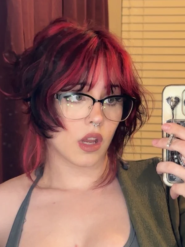 Venus ૮ ˶ᵔ ᵕ ᵔ˶ ა