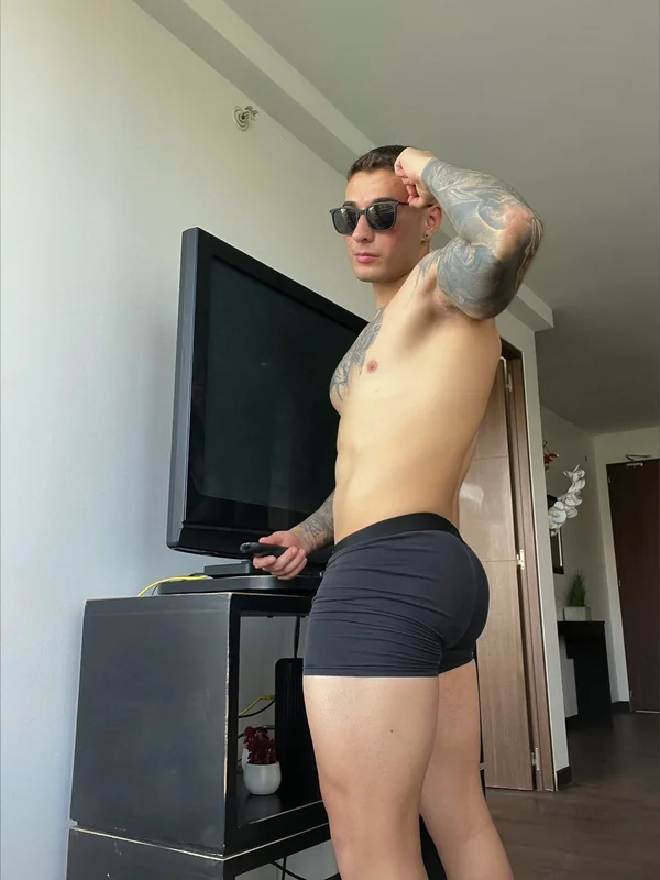 Carlos