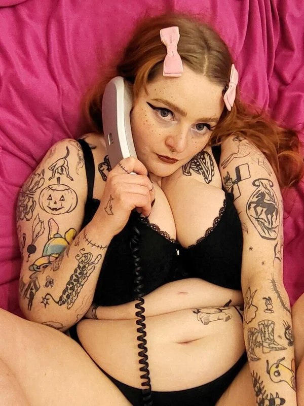 Bunny Royle ~ let's KISS