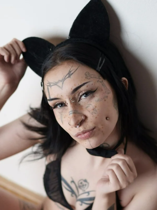 🐱Cleo Peach🐱