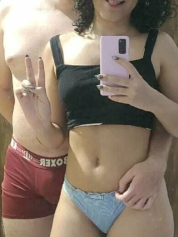 College-couple