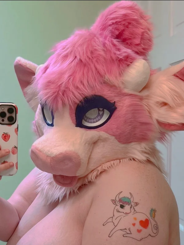 pink cow gf 🐮
