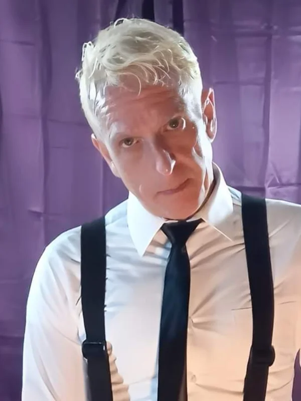 Daddy Undressed