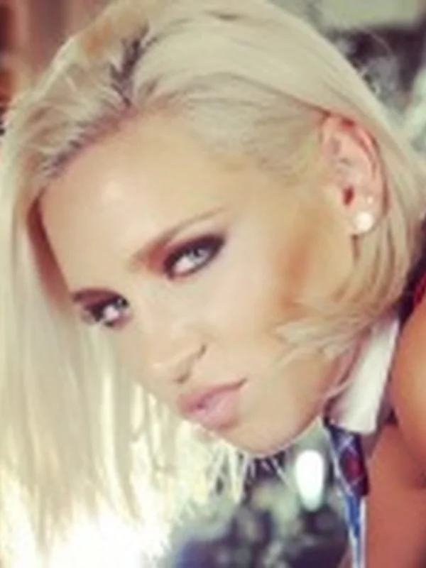 Daveney Nicole