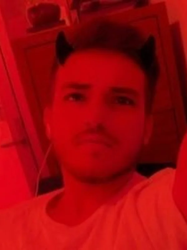 Chico Del Apartamento 512 XXX