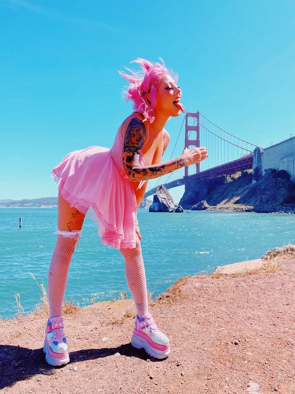 𝓛𝓸𝓷𝓭𝓸𝓷 ✨