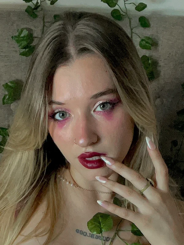 𝓜𝓲𝓼𝓽𝓻𝓮𝓼𝓼  🔪 𝓢𝓪𝓼𝓱𝓪
