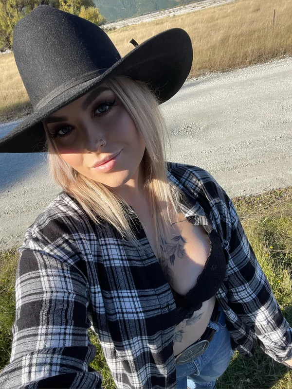 Ella Rae Free