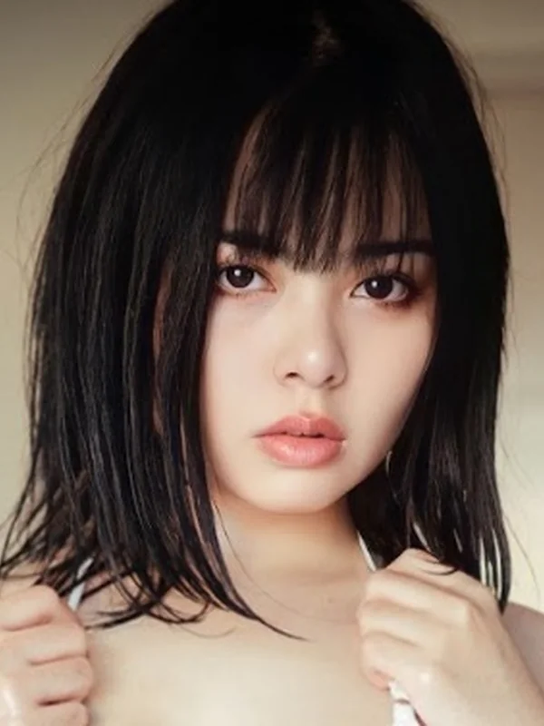 Estelle Shiori 💫