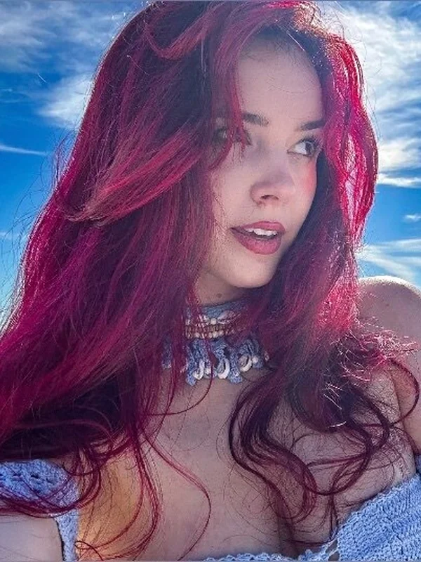 Evelyn Love FREE