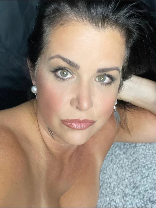 EV Parrish VIP Library