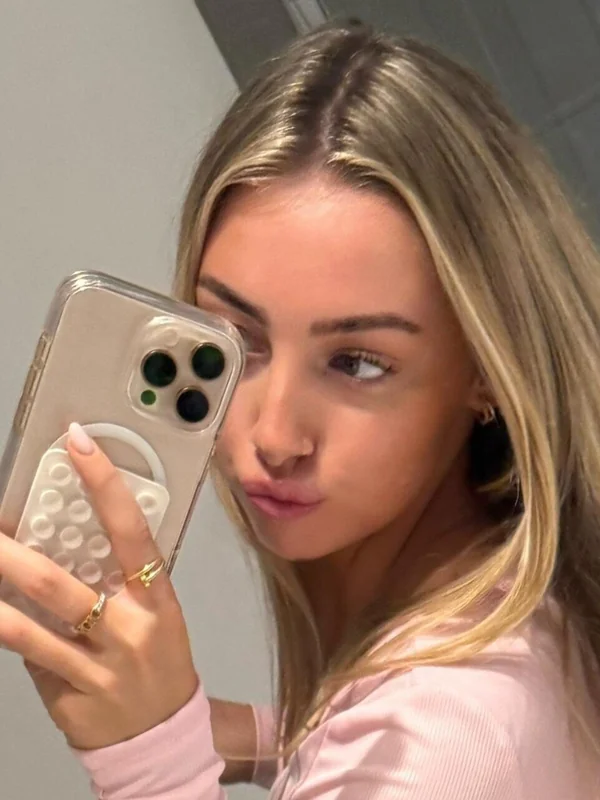 fae dawes🧚🏻‍♀️