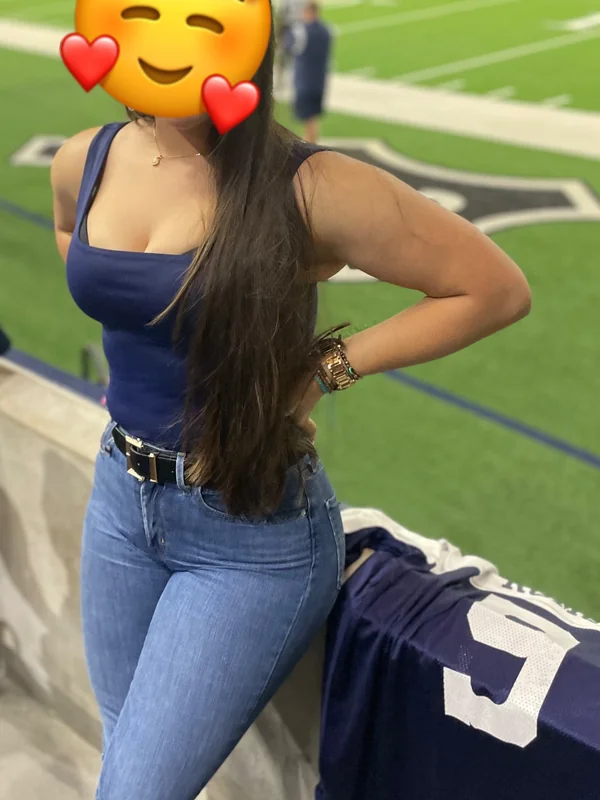 Clarissa Sanchez 🧡