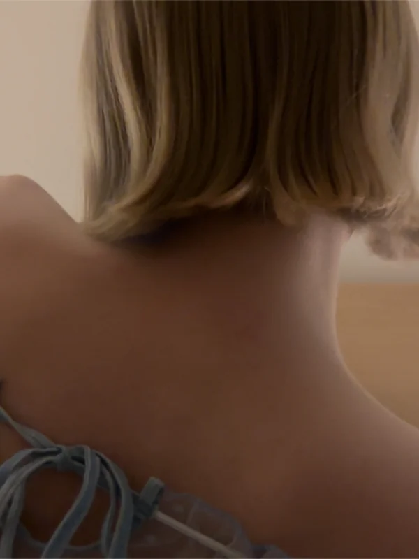 Girl in Captivity 🗝️