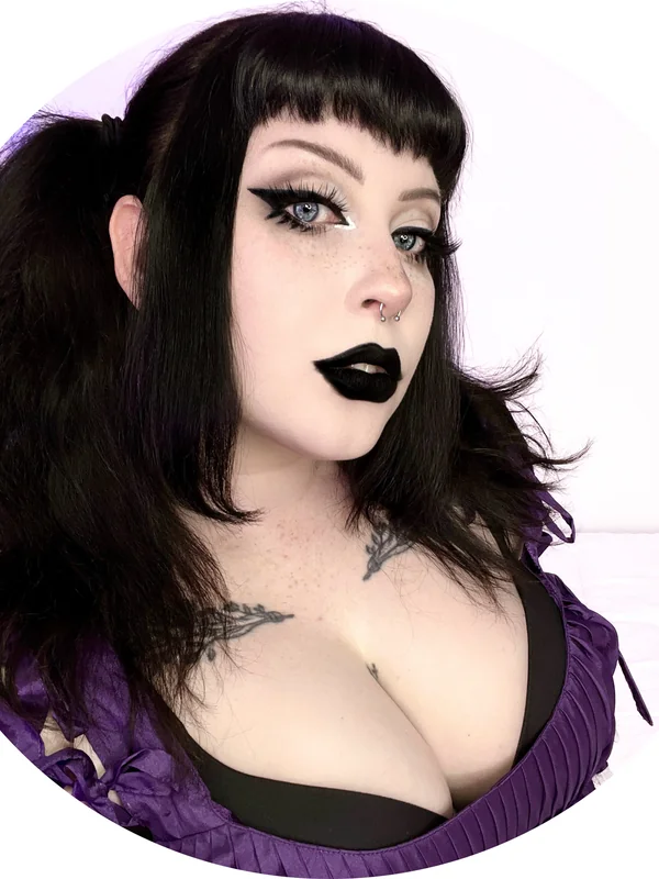 🖤gothpixi🖤
