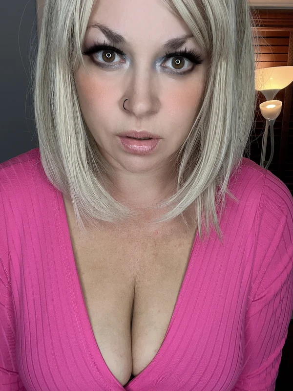 ⛓ kinky pegging mommy domme HarleyRey 💋