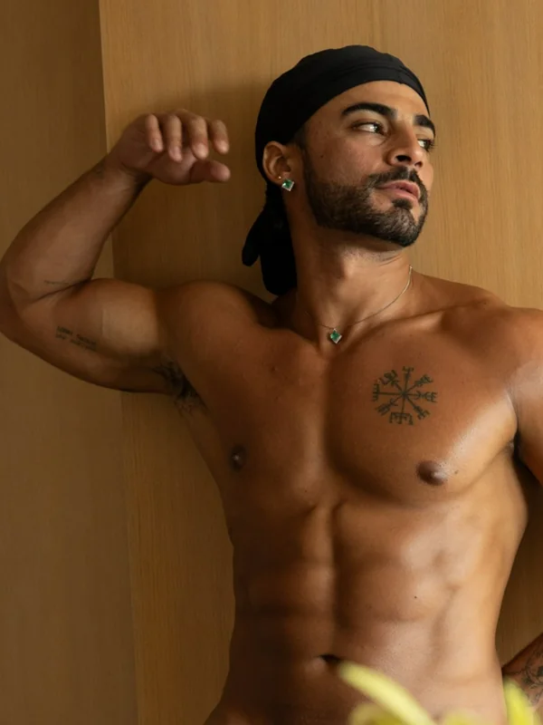 HIURI CRUZ