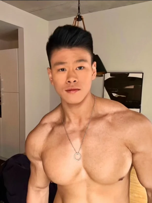 Damien Lou Free