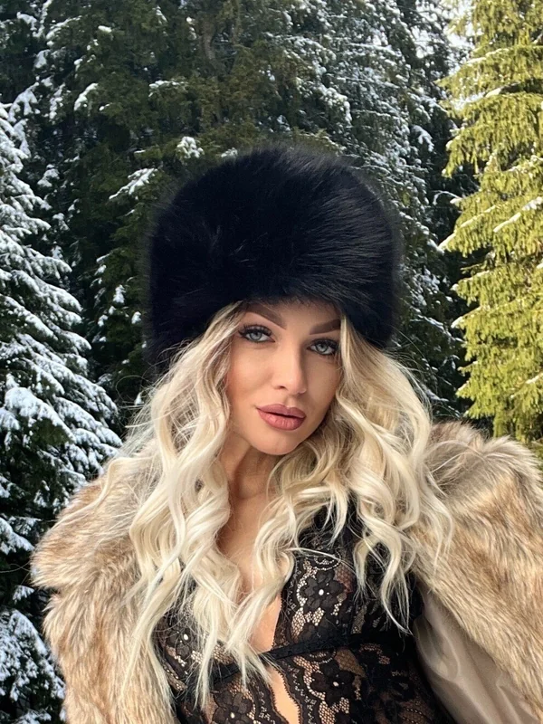 𝑺𝒂𝒓𝒂𝒉 𝑯𝒂𝒓𝒕 🫦