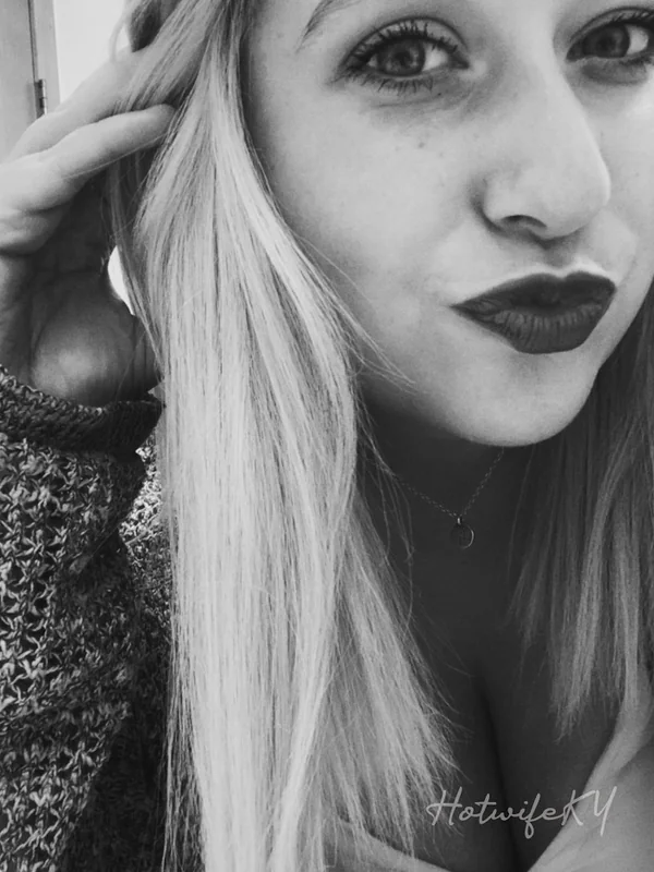 ✨HotWifeKY♠️ VIP👑