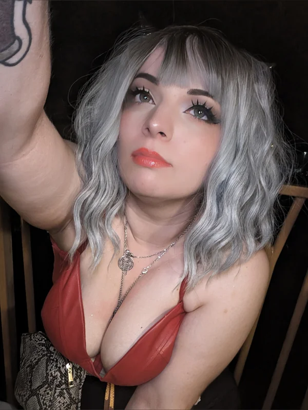 Sav Hound 💚(medical hiatus)