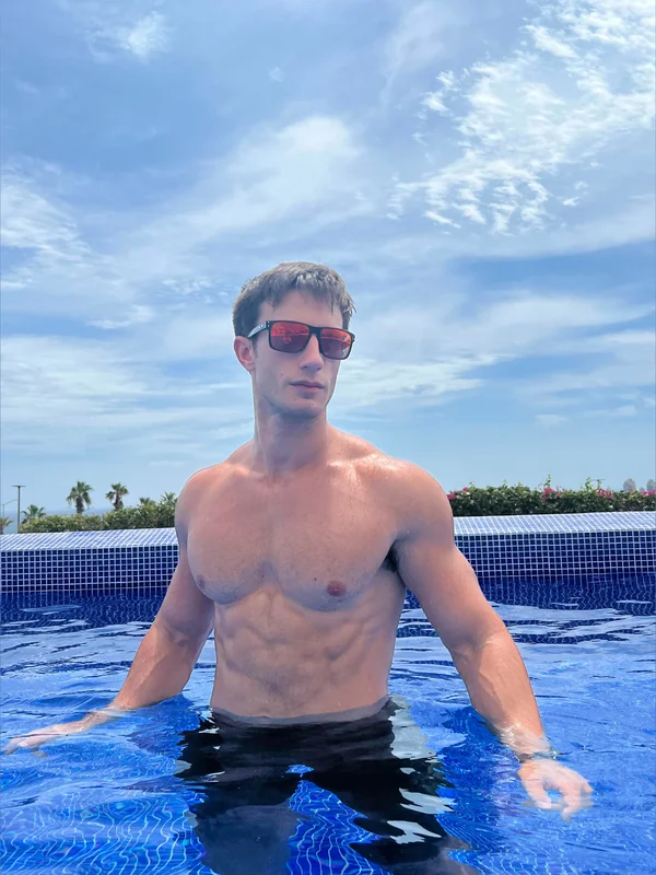 Ethan Paxton
