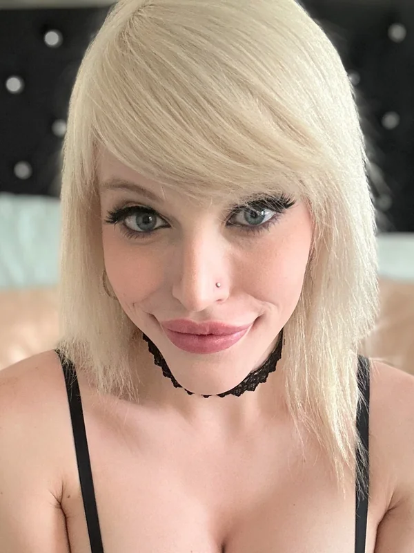 Izzy Wilde *FREE*