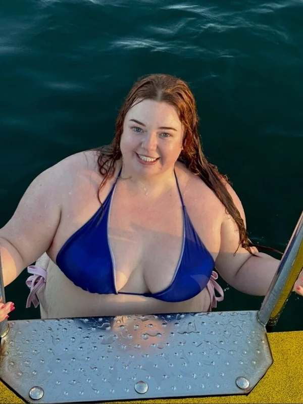 chubbybellyredhead 💗