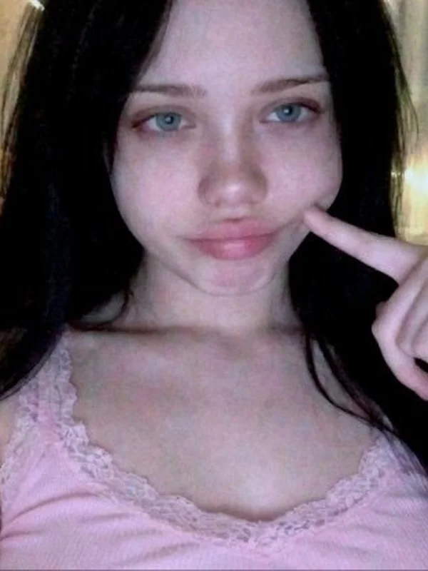 Jenna Sanders