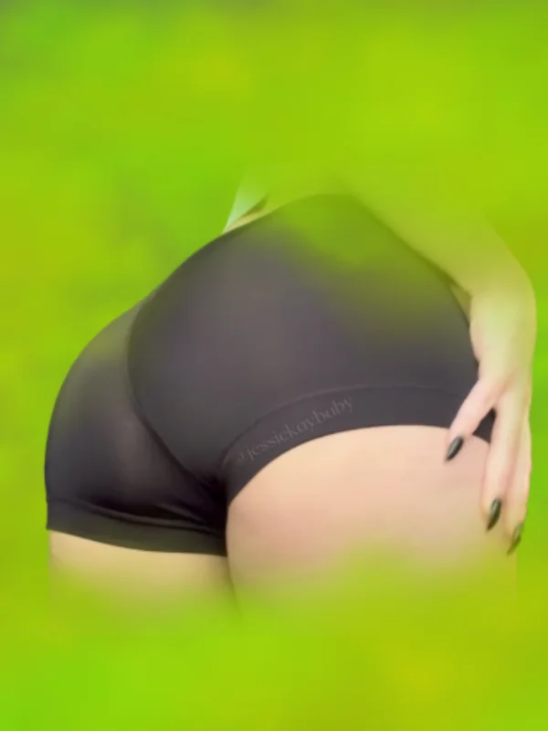 Jessie Kay Farts 💨