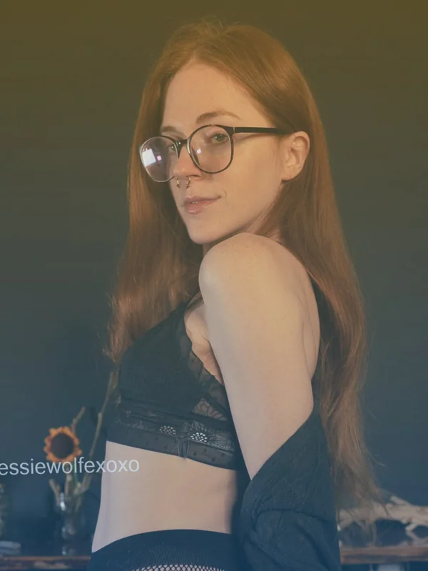 Goddess Jessie Wolfe
