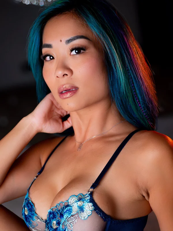 💋Katie Lin - Next Door💖 Asian Swinger