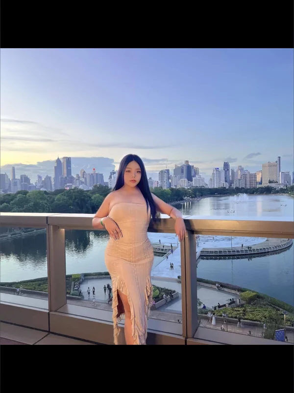 👩‍🌾 𝐓𝐬 Keky Chubby - 𝐓𝐨𝐩 VC
