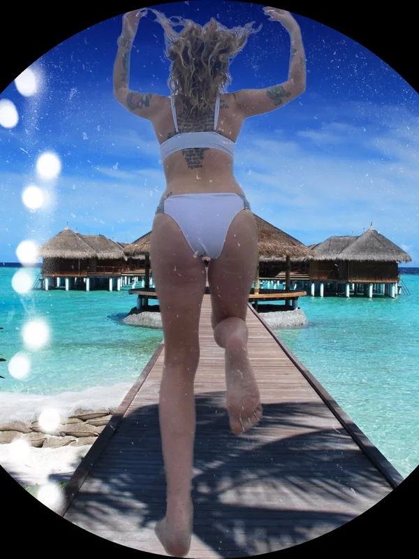 Foxy Freckles 5’2”