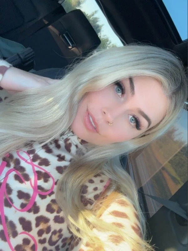 𝓨𝓸𝓾𝓻 𝓷𝓮𝔀 𝓸𝓫𝓼𝓮𝓼𝓼𝓲𝓸𝓷 🔥