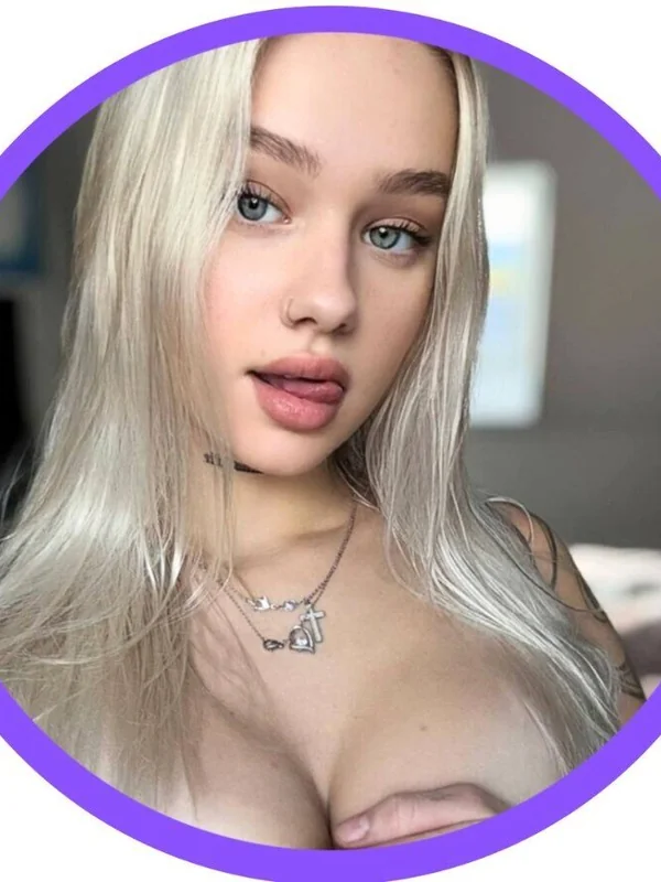 Lara 🇩🇪 🇺🇸 18y/o 💘
