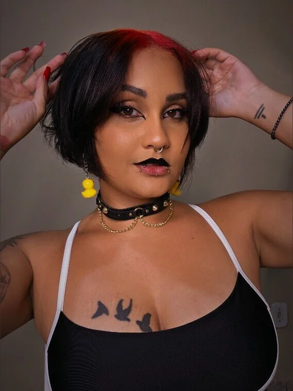 Larya Von