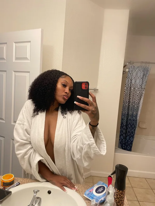 💕 HER