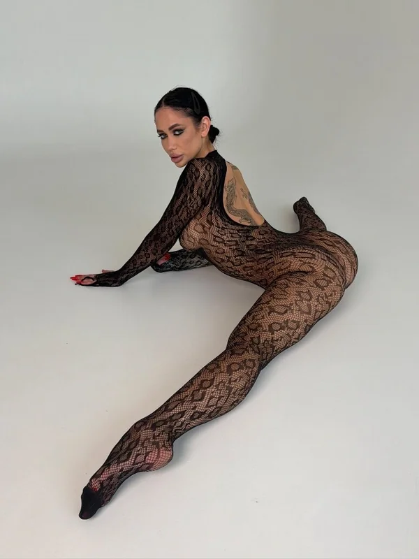 🔥 Alina 👠 Flex Queen 😈
