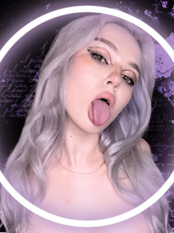 ⨢𝓛̟𝓲̟𝓷̟𝓭̟𝓪̟ ̟𝓖̟𝓸̟𝓽̟𝓱̟⨢